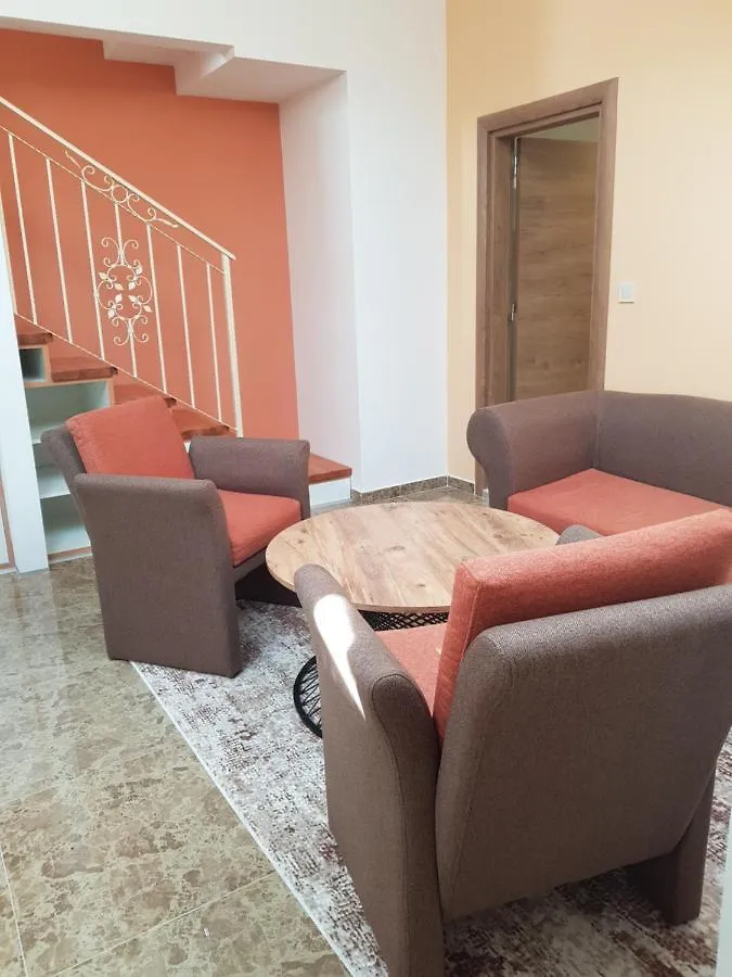 Elegant Loft Apartment Plovdiv